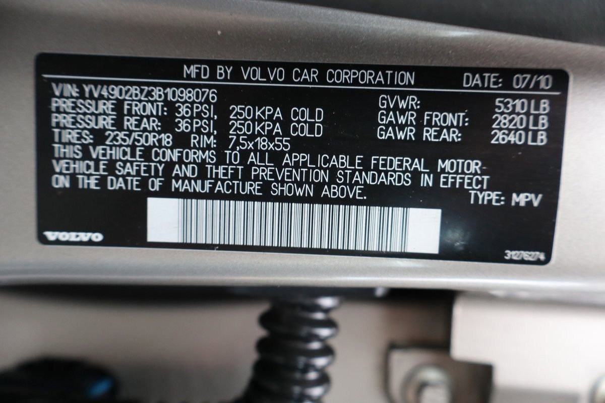 Used 2011 Volvo XC70 T6 image 45