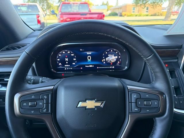 Used 2024 Chevrolet Tahoe High Country AWD/4WD image 17