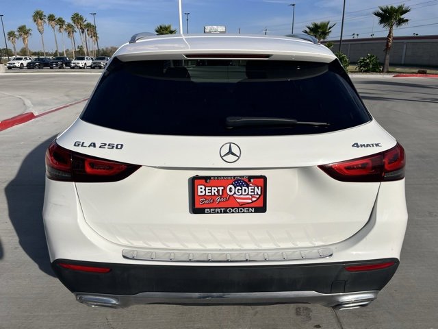 Used 2023 Mercedes-Benz GLA 250 4MATIC w/ Premium Package image 4