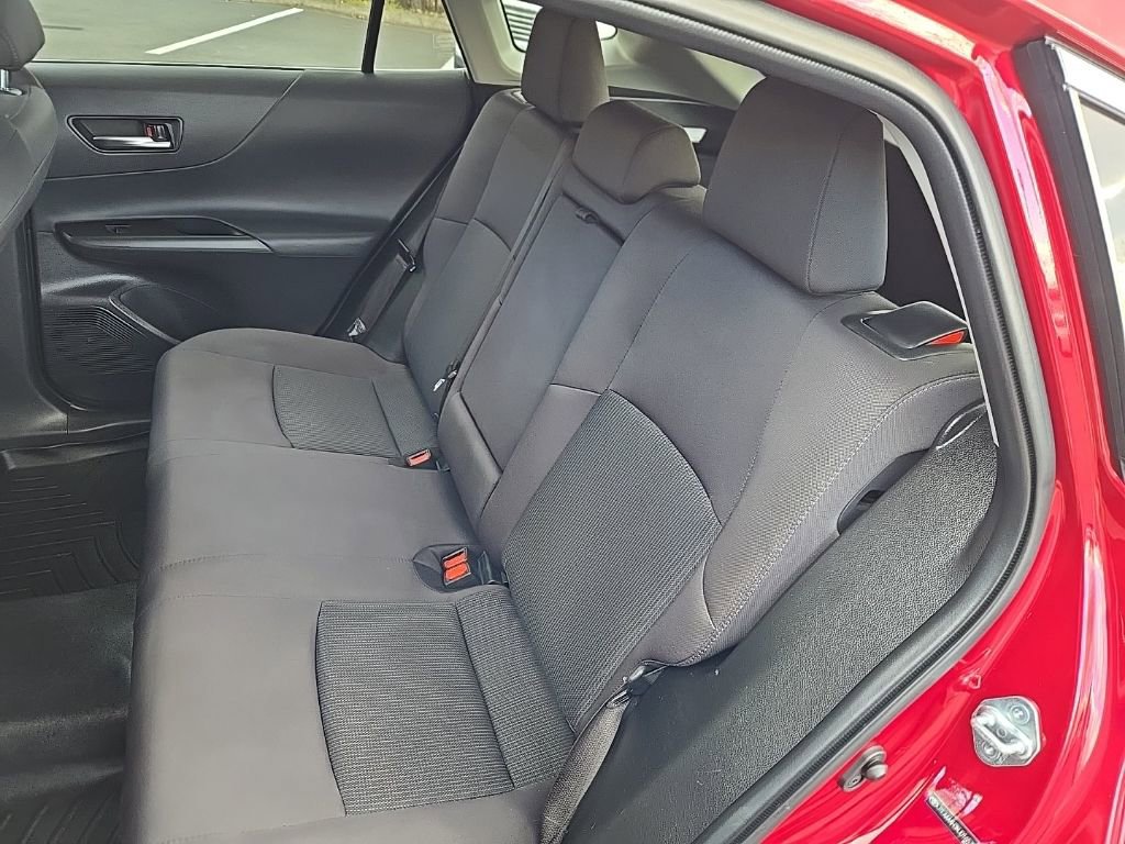 Used 2021 Toyota Venza LE image 36