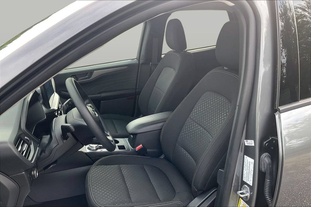 Certified 2025 Ford Escape Active w/ Tech Pack #1 FWD image 25