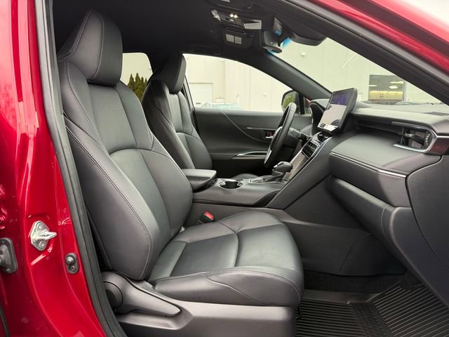 Certified 2023 Toyota Venza XLE image 18