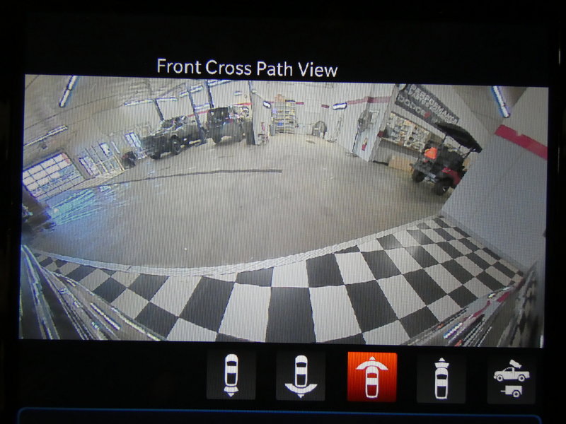 Used 2022 RAM 2500 Limited w/ Towing Technology Group image 17