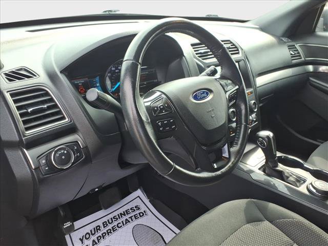 Used 2019 Ford Explorer XLT AWD/4WD image 19