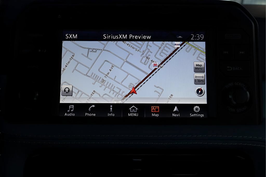 Used 2024 Nissan GT-R w/ Floor Mat Package AWD/4WD image 31