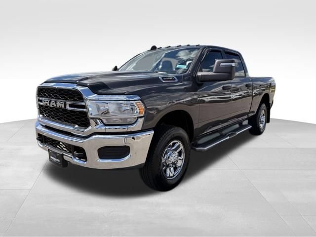 Used 2023 RAM 3500 Tradesman w/ Chrome Appearance Group AWD/4WD image 2