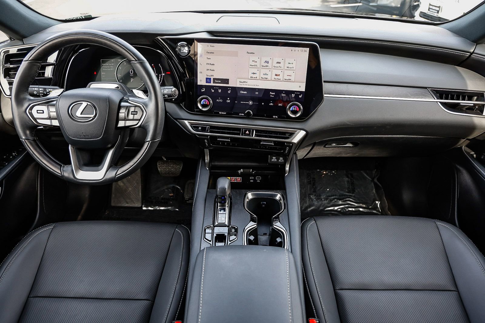 Used 2023 Lexus RX 350 Premium w/ Cold Area Package image 10