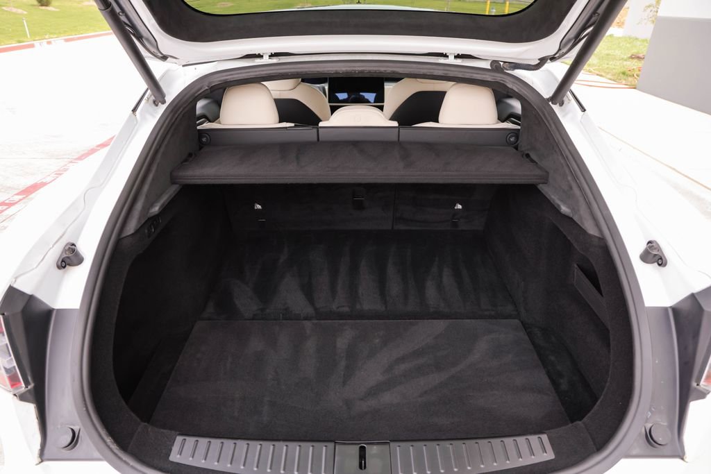 Used 2022 Tesla Model S Plaid image 25