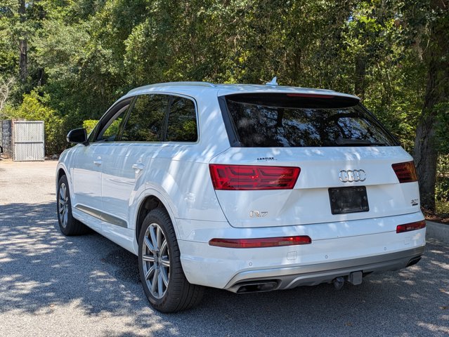 Used 2018 Audi Q7 3.0T Premium Plus w/ Premium Plus Package AWD/4WD image 8