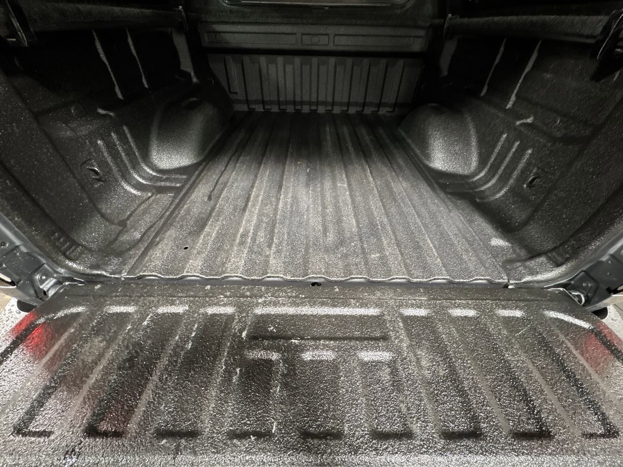 Used 2018 Chevrolet Colorado Z71 image 30