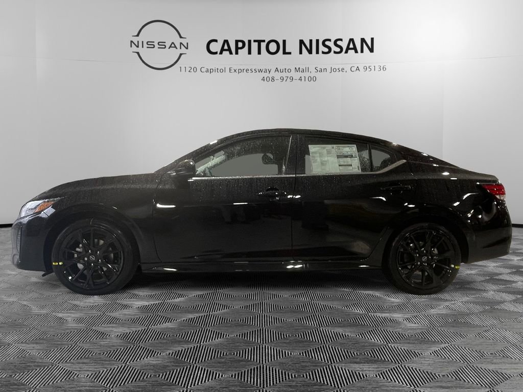 Certified 2025 Nissan Sentra SR w/ Midnight Edition image 10