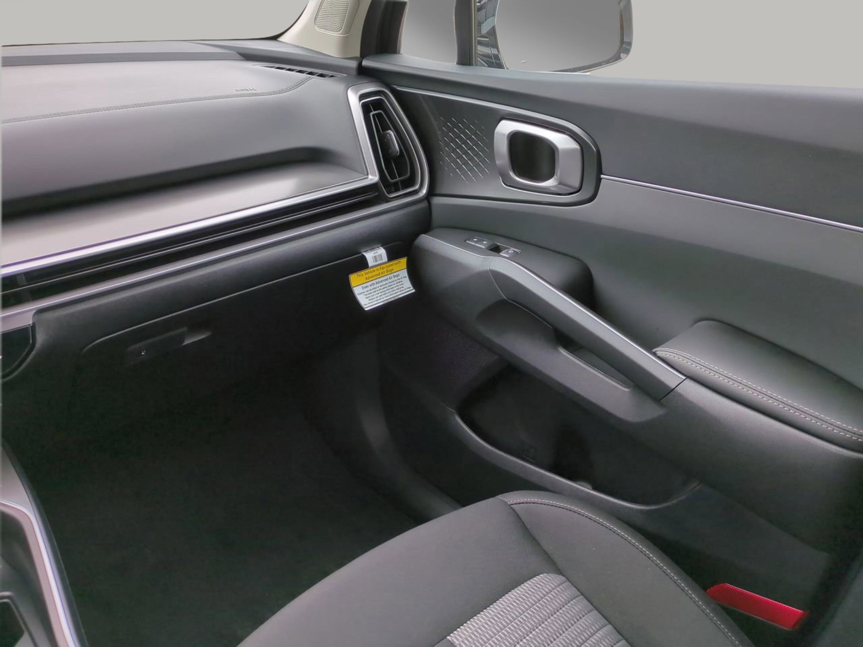 New 2026 Kia Sorento LX FWD image 19