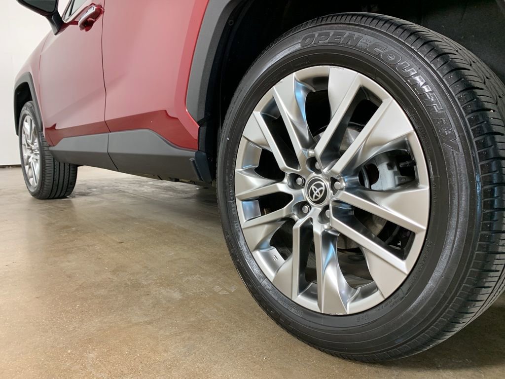 Used 2021 Toyota RAV4 Limited w/ Limited Grade Weather Package image 16