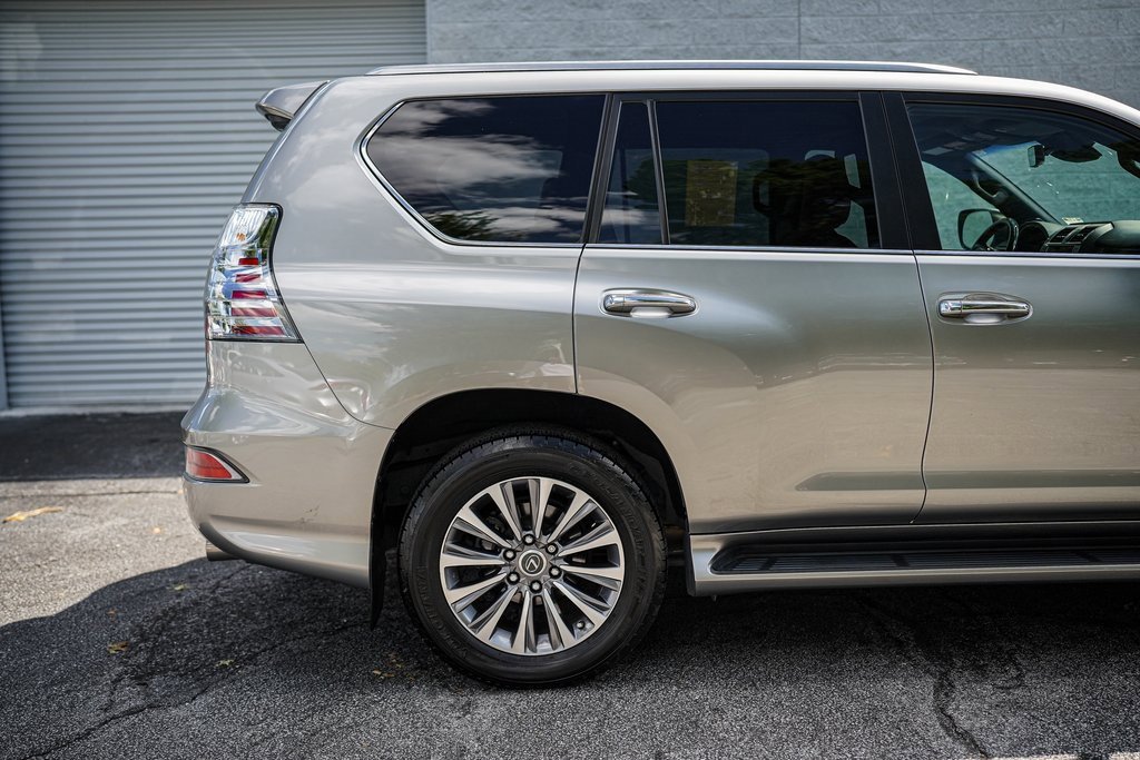 Used 2020 Lexus GX 460 Luxury image 15
