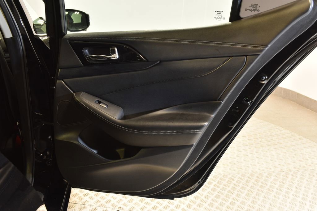 Used 2021 Nissan Maxima Platinum w/ Sport Mat Group image 31