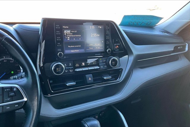 Used 2020 Toyota Highlander LE image 9