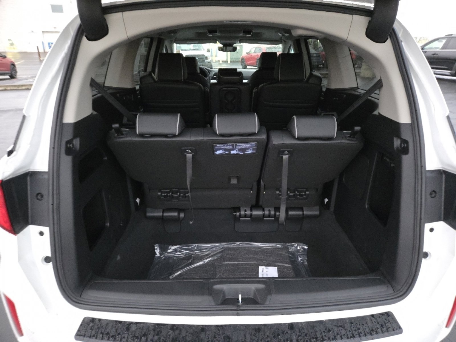 New 2026 Honda Odyssey Touring image 21