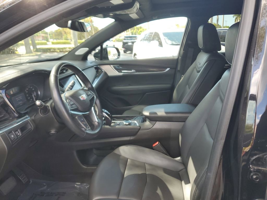 Used 2022 Cadillac XT5 Premium Luxury w/ LPO, Premium Carpet Package image 21