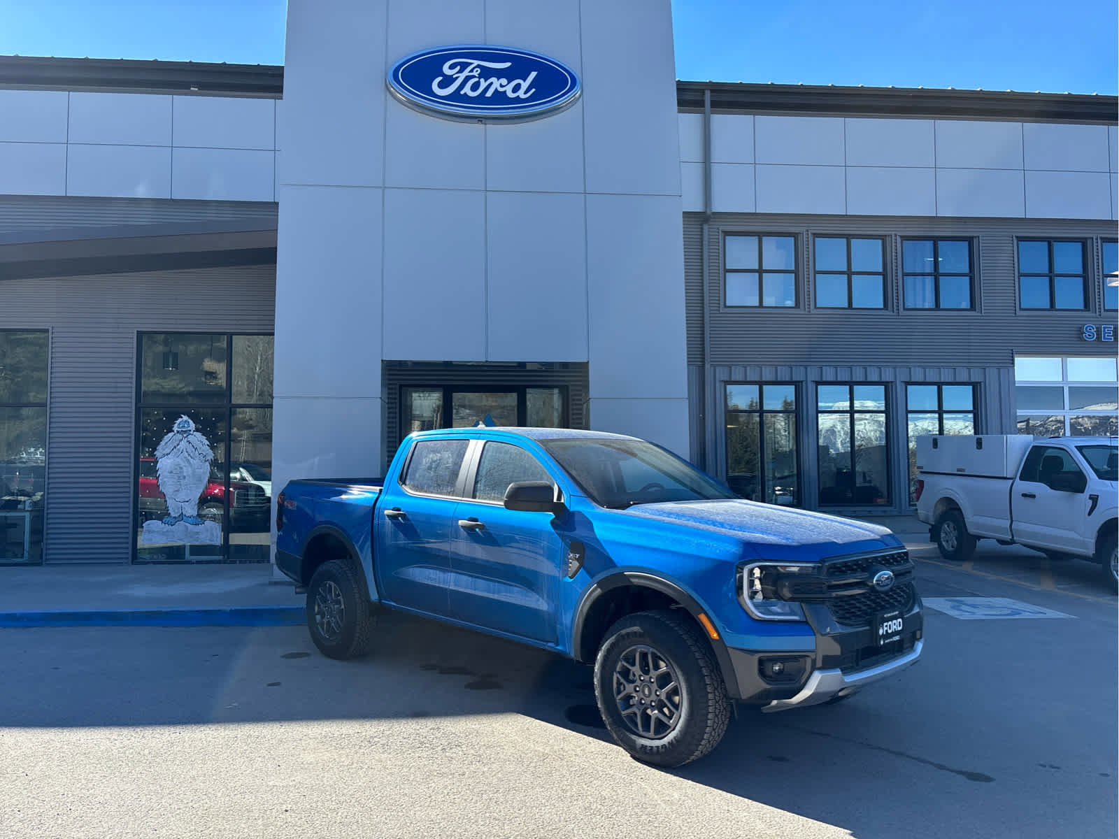 New 2025 Ford Ranger XLT w/ Equipment Group 301A High image 1