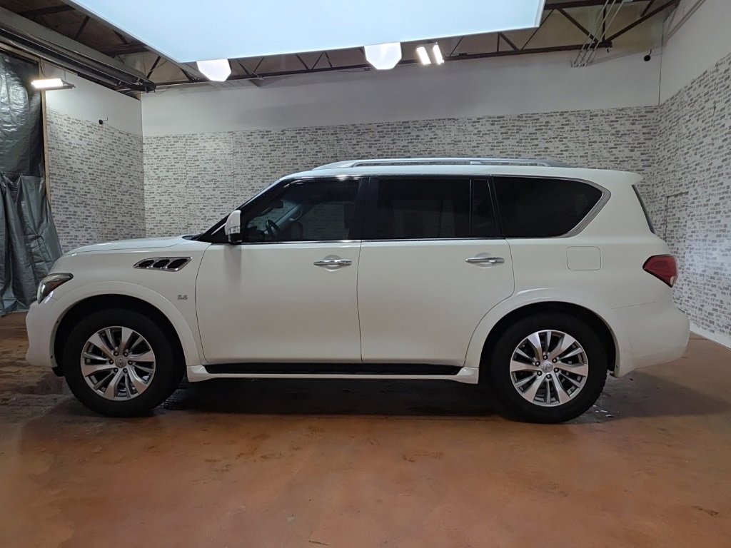 Used 2016 INFINITI QX80 2WD image 4