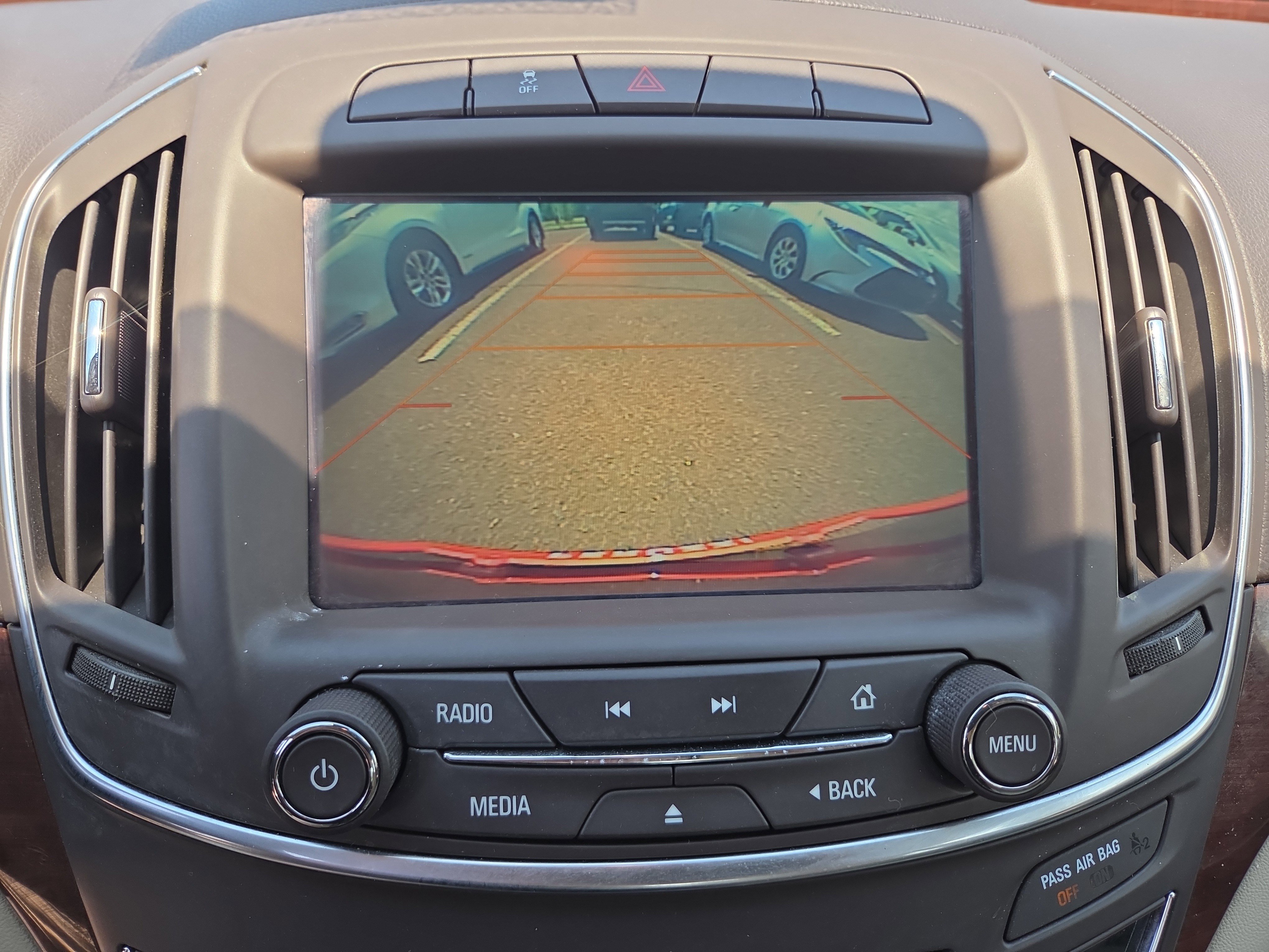 Used 2016 Buick Regal image 26