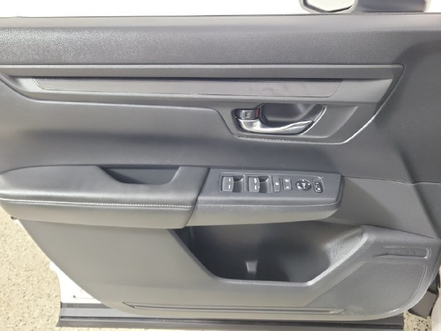 Used 2025 Honda CR-V LX image 21