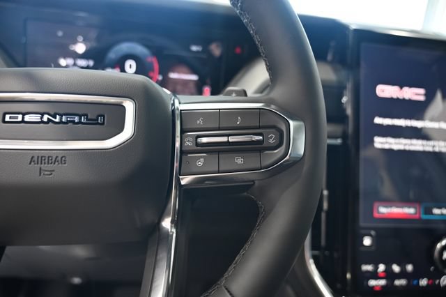 New 2026 GMC Yukon Denali w/ Denali Reserve Package AWD/4WD image 26