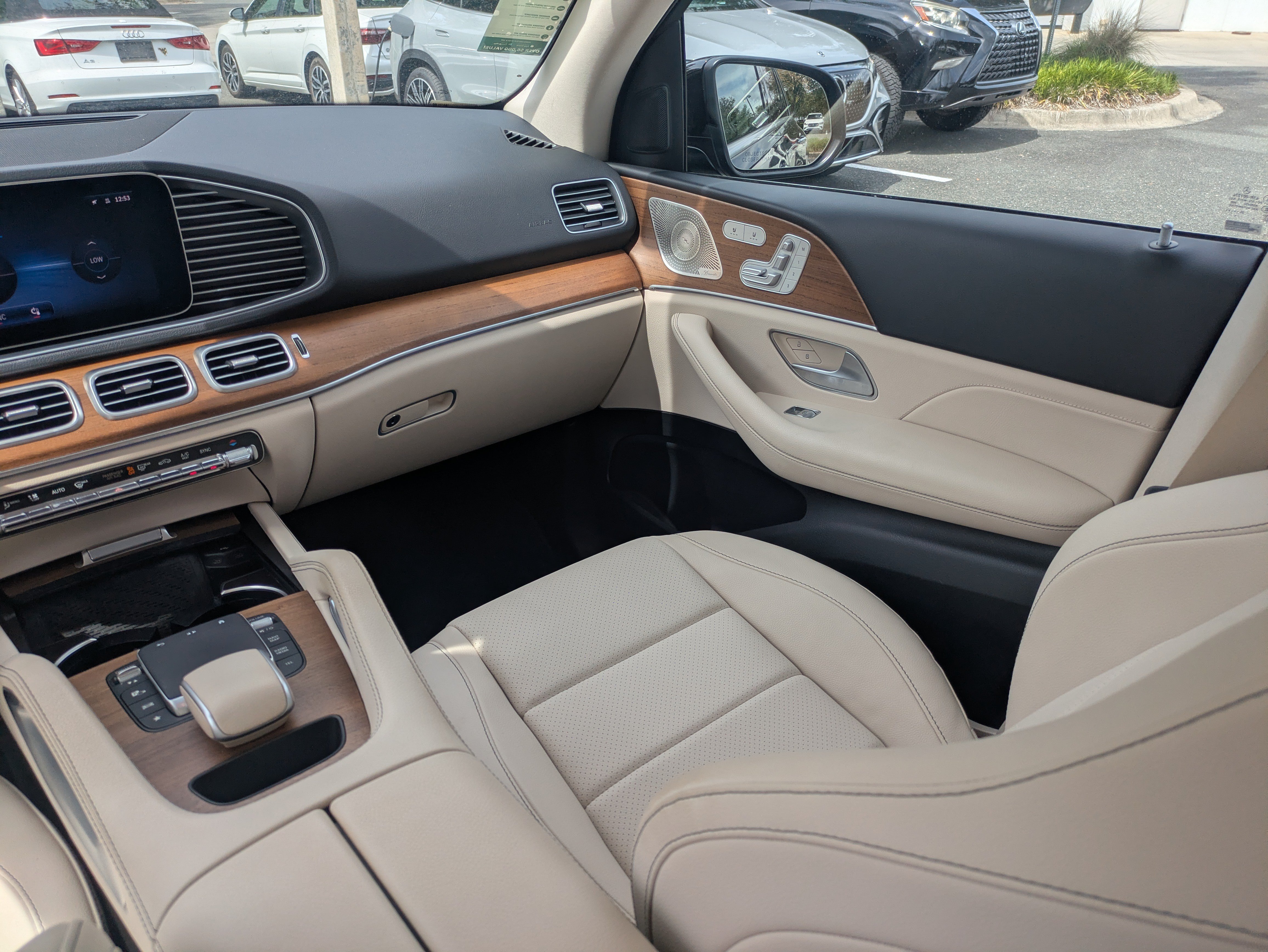 Used 2024 Mercedes-Benz GLE 350 4MATIC image 15