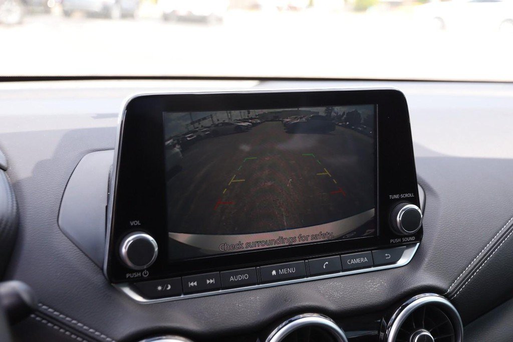 Used 2020 Nissan Sentra SV FWD image 16