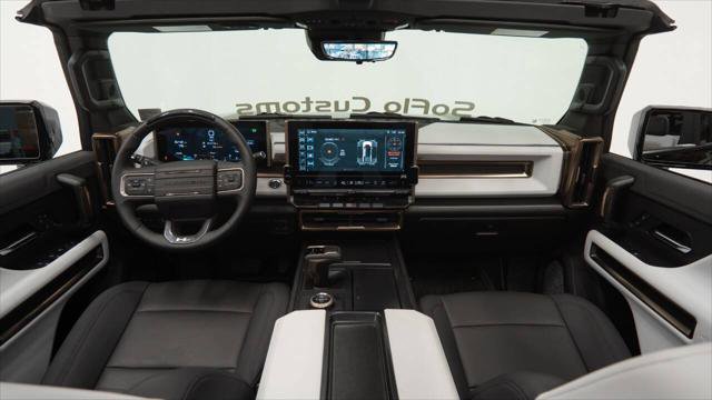 Used 2024 GMC Hummer EV 3X w/ Extreme Off-Road Package image 2