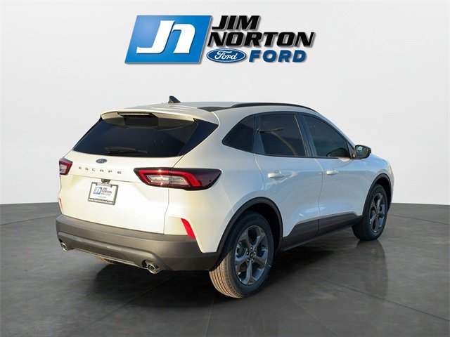 New 2026 Ford Escape ST-Line w/ Cold Weather Package image 3