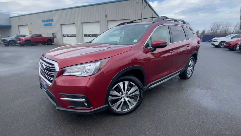 Used 2022 Subaru Ascent Limited w/ Technology Package AWD/4WD image 2