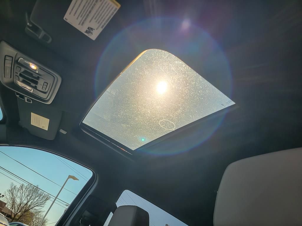 New 2026 GMC Sierra 1500 SLT w/ SLT Premium Package image 10