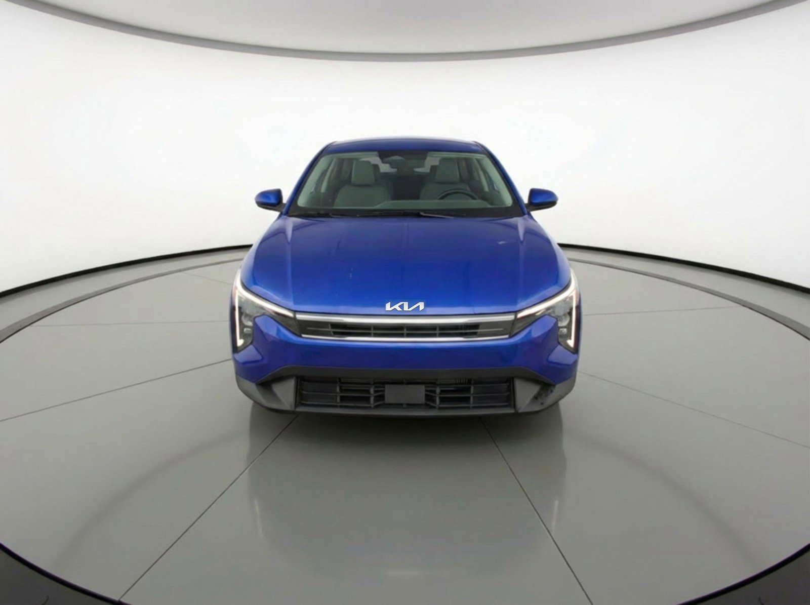 Used 2025 Kia K4 LXS image 2