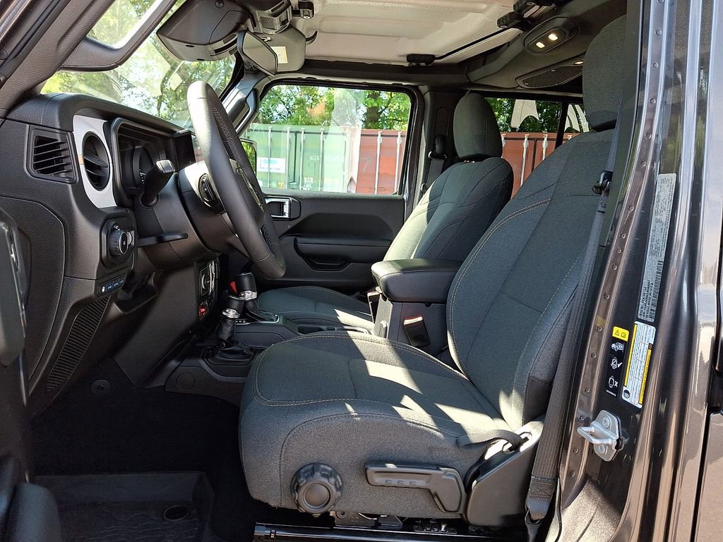Used 2025 Jeep Wrangler Unlimited Sport S 4xe AWD/4WD image 13