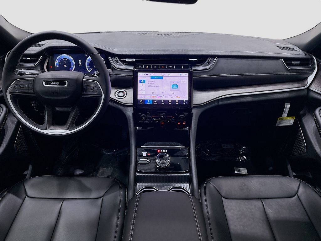 New 2025 Jeep Grand Cherokee L Limited w/ Black Appearance Package image 29