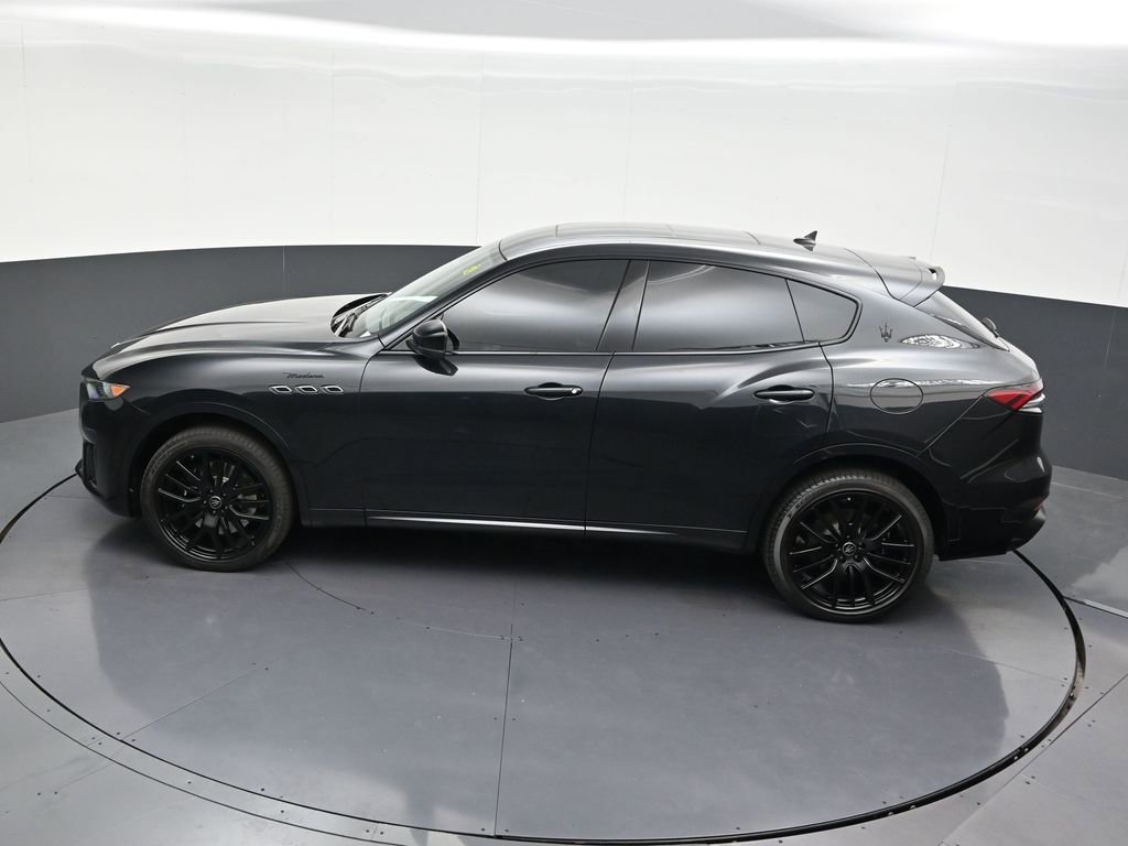 Used 2022 Maserati Levante Modena image 19