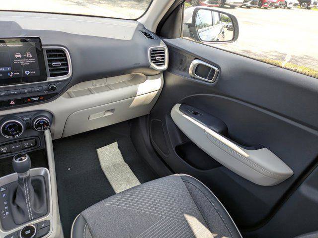 New 2026 Hyundai Venue SEL FWD image 14