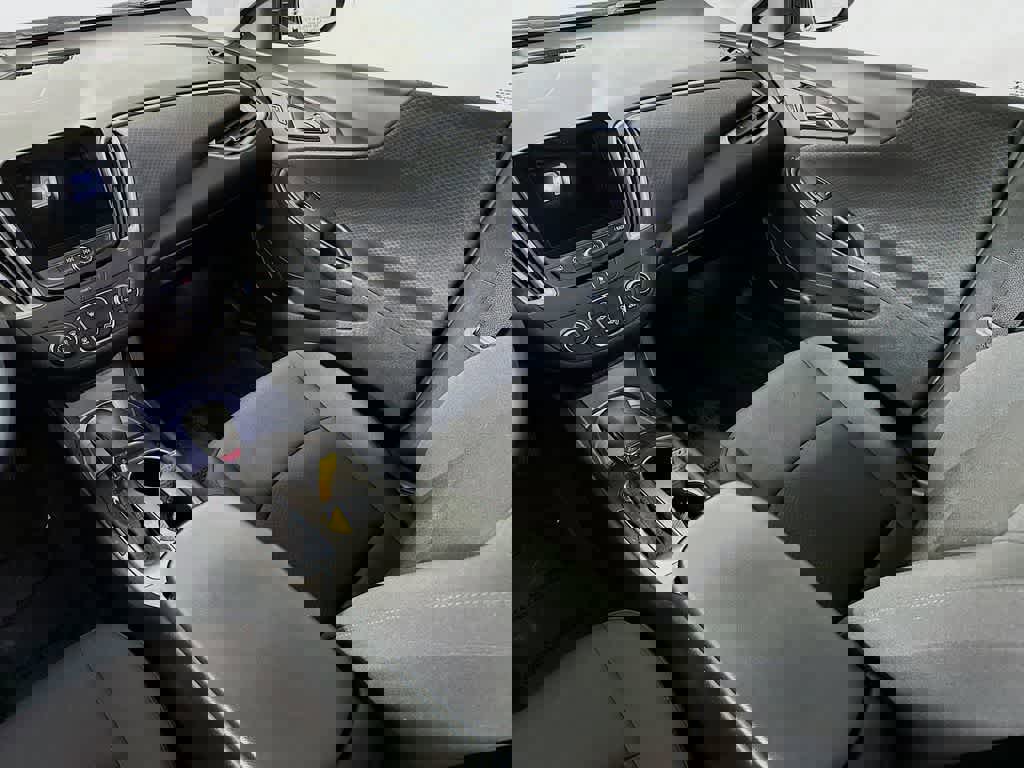 Used 2021 Chevrolet Malibu RS FWD image 11