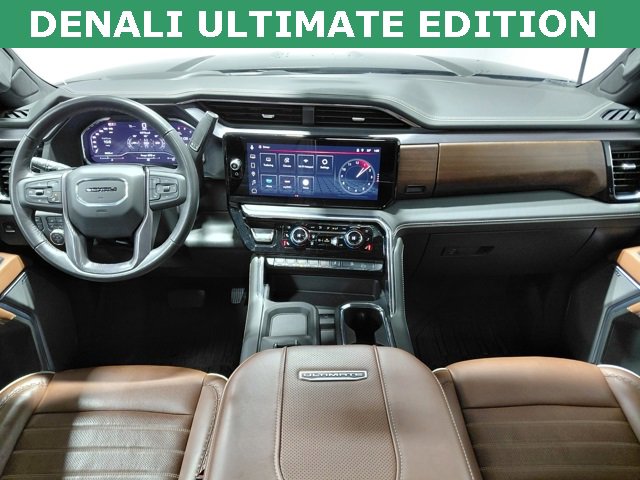 Used 2025 GMC Sierra 2500 Denali Ultimate image 2