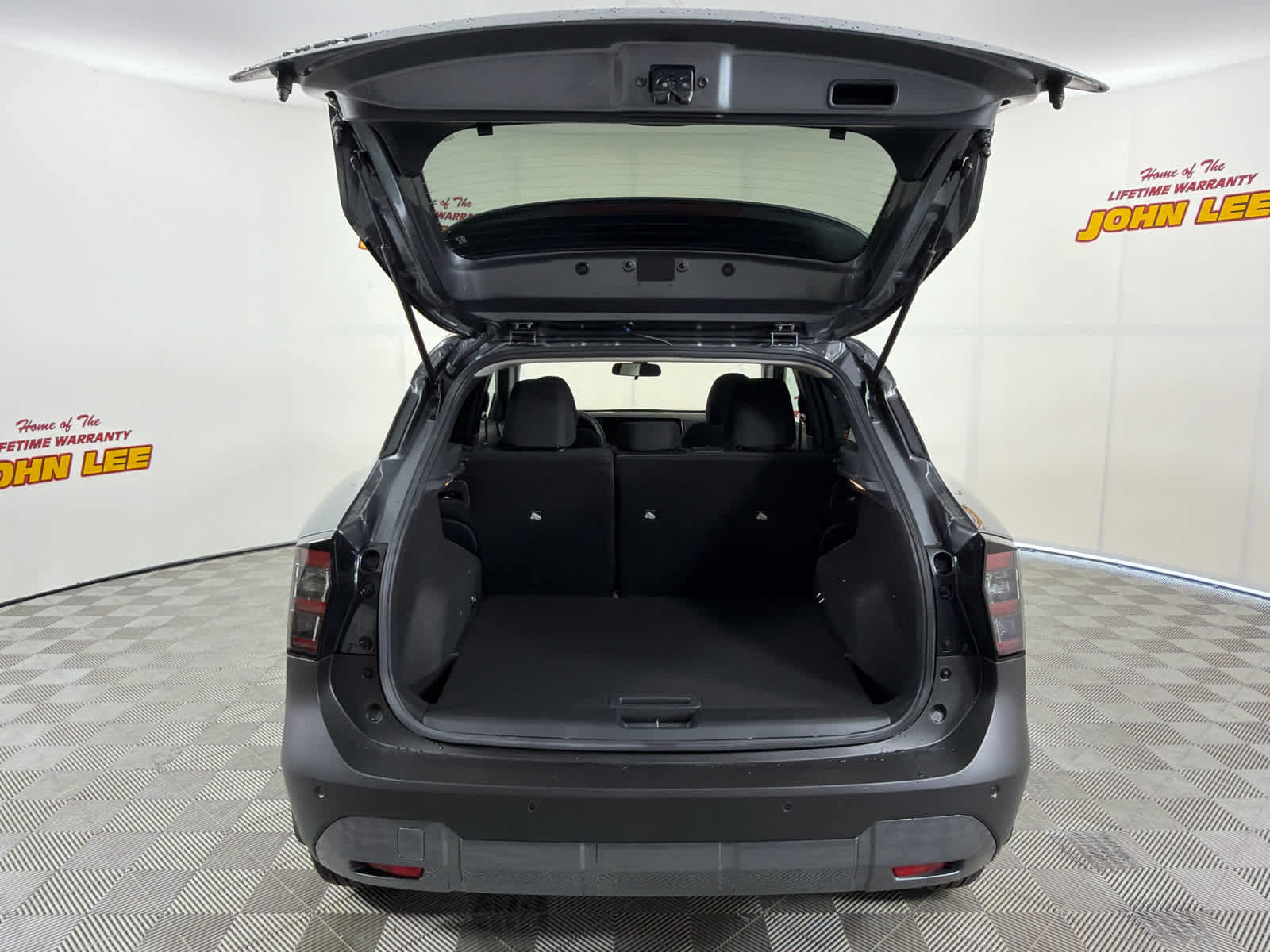 New 2026 Nissan Kicks SV w/ SV Premium Package FWD image 5