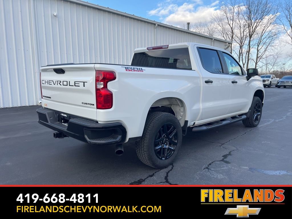 Used 2025 Chevrolet Silverado 1500 Custom Trail Boss w/ Turbomax Blackout Package image 13