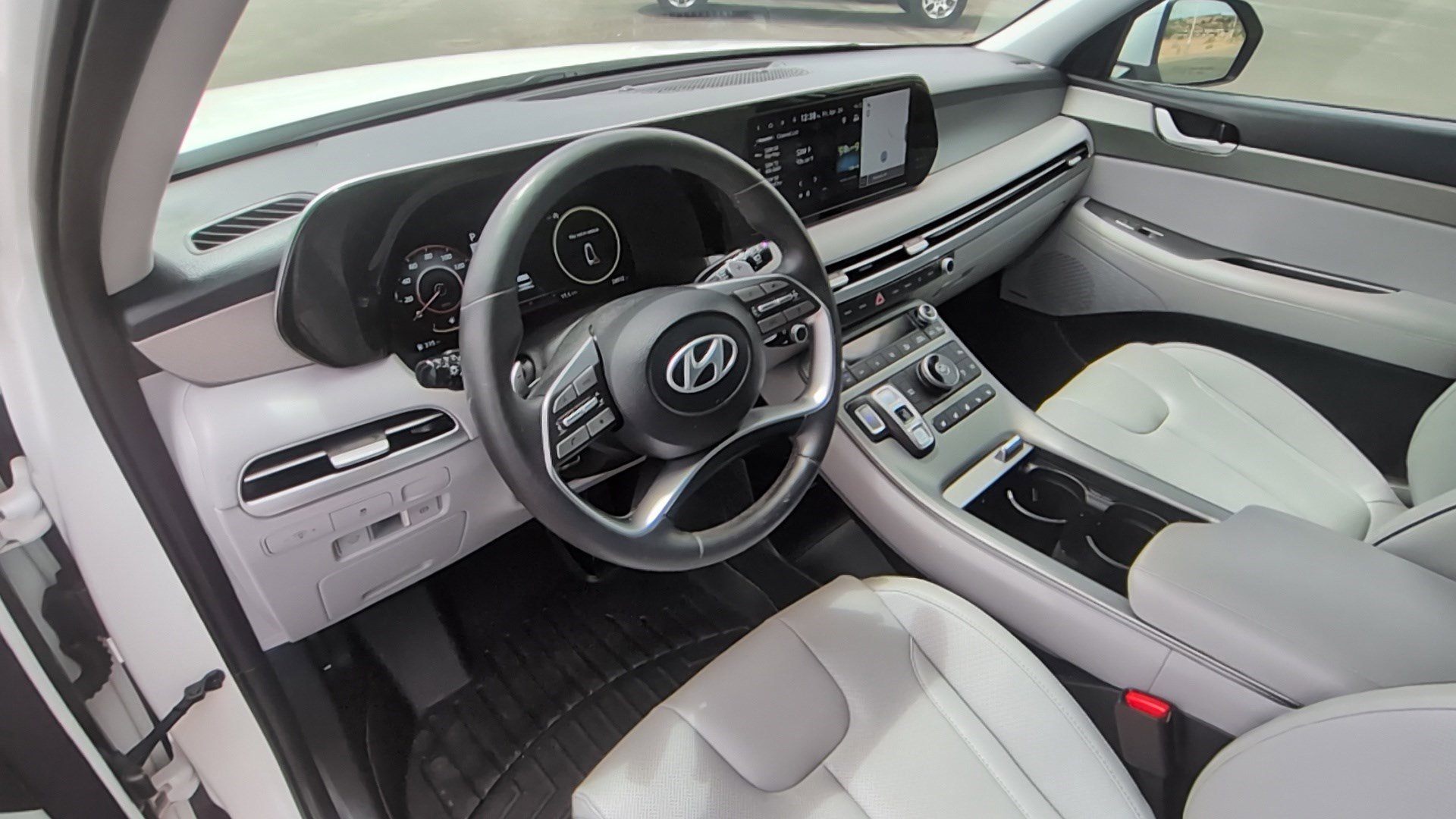 Used 2023 Hyundai Palisade SEL w/ Cargo Package FWD image 14