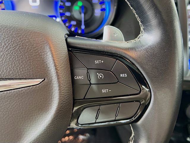 Used 2022 Chrysler 300 S image 33