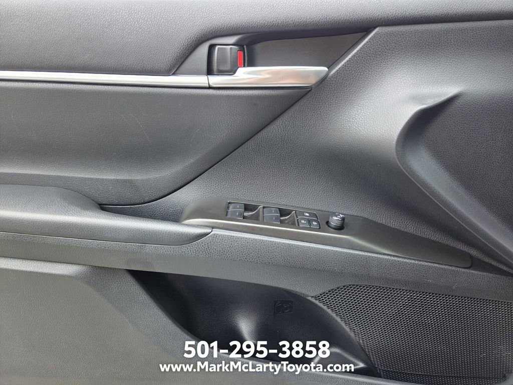 Used 2024 Toyota Camry SE w/ Cold Weather Package AWD/4WD image 25