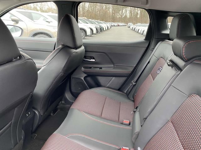 New 2025 Nissan Kicks SR w/ Interior Electronics Package image 11