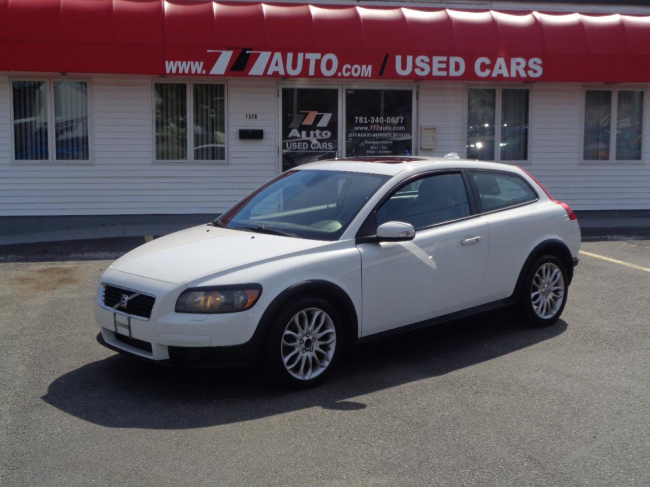 Used 2009 Volvo C30 FWD image 9