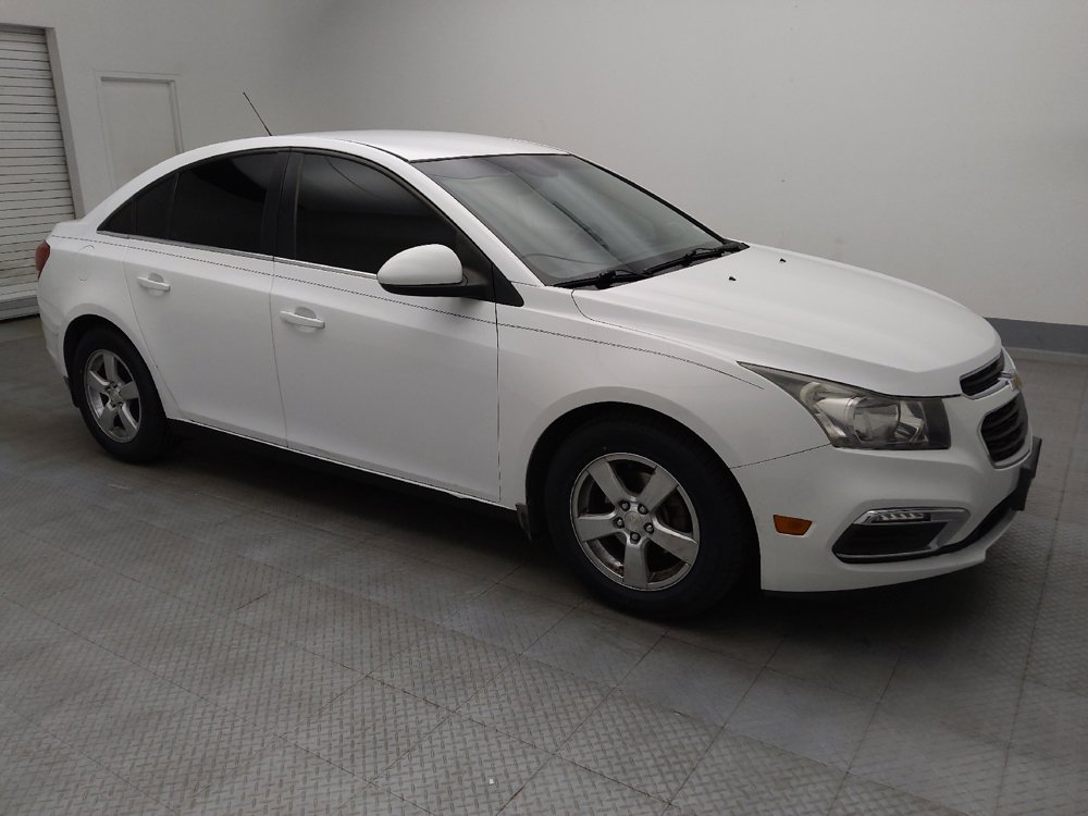 Used 2016 Chevrolet Cruze LT w/ Enhanced Safety Package FWD image 11