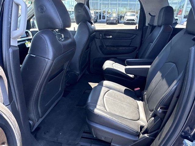 Used 2017 GMC Acadia Limited SLT image 24