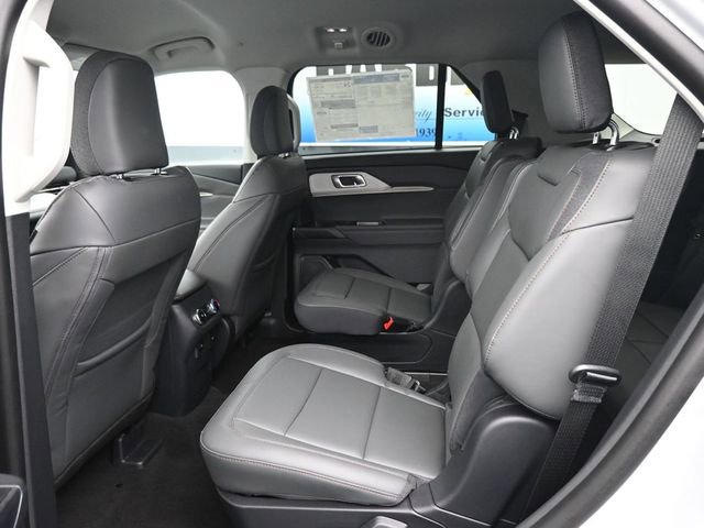 New 2026 Ford Explorer Active w/ Active Comfort Package image 11